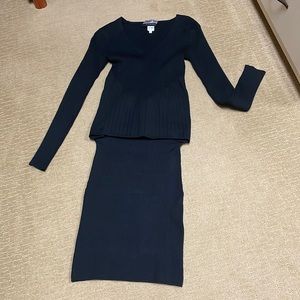 Wayne Rogers top and skirt. Size small in solid black.